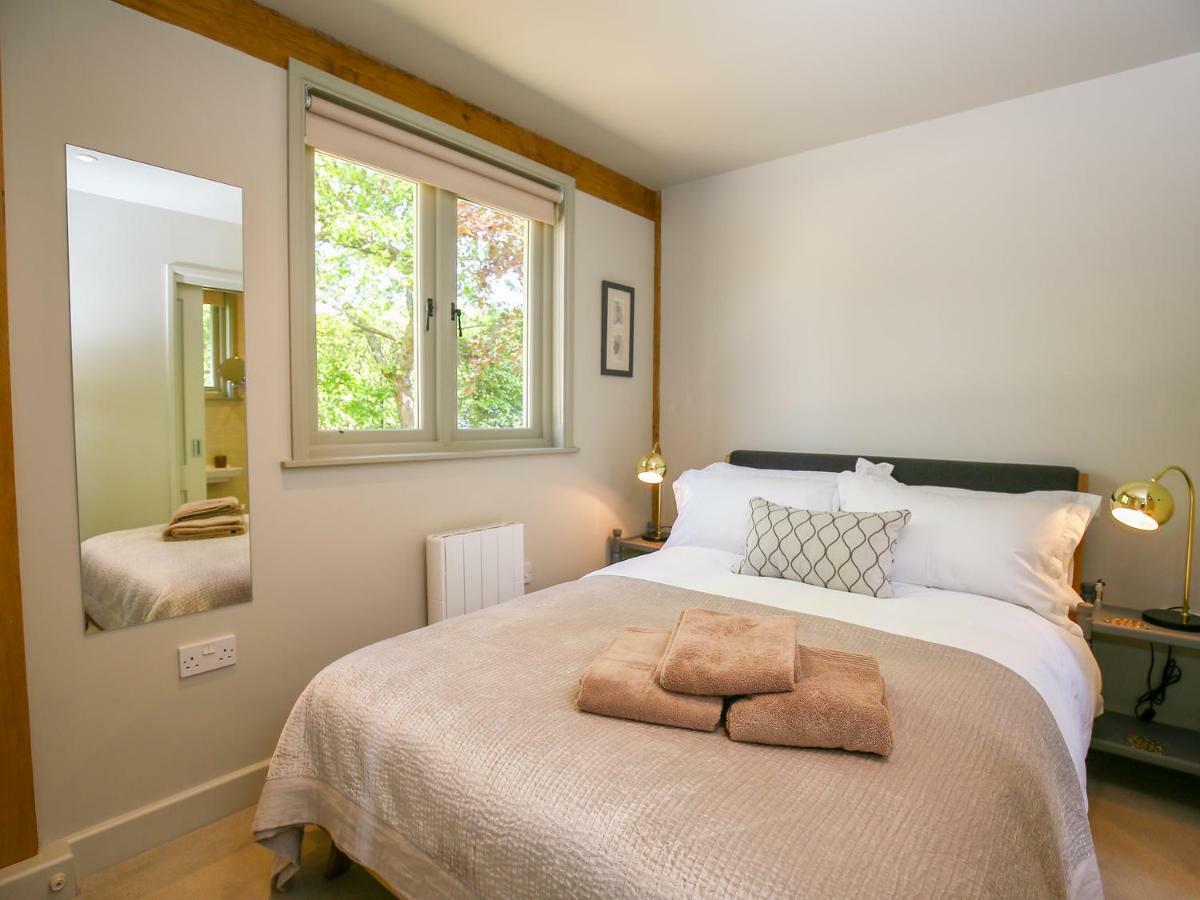 The Lodge At Mortons Malmesbury Eksteriør billede